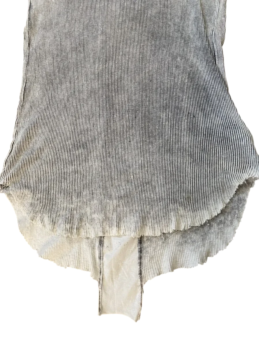 L.G.B. Back Cross Ribbed Elongated Tee