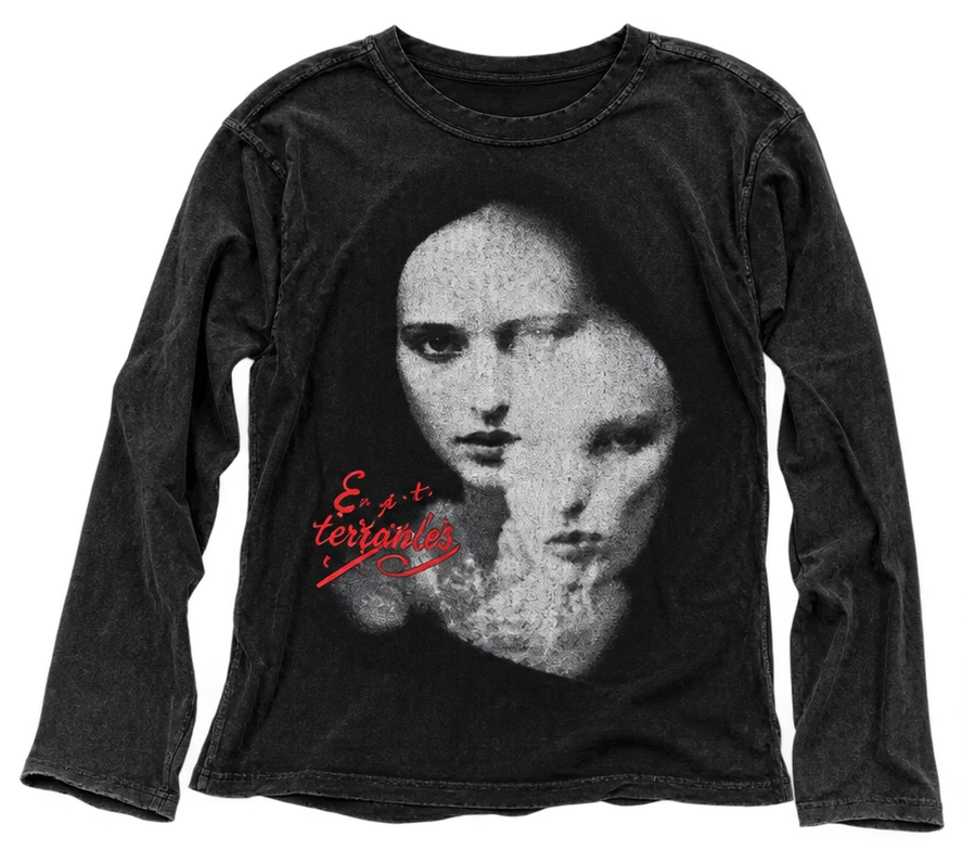 SUNINWAVE 26FW "Phantom/Signature" Crackle Distressed Longsleeve