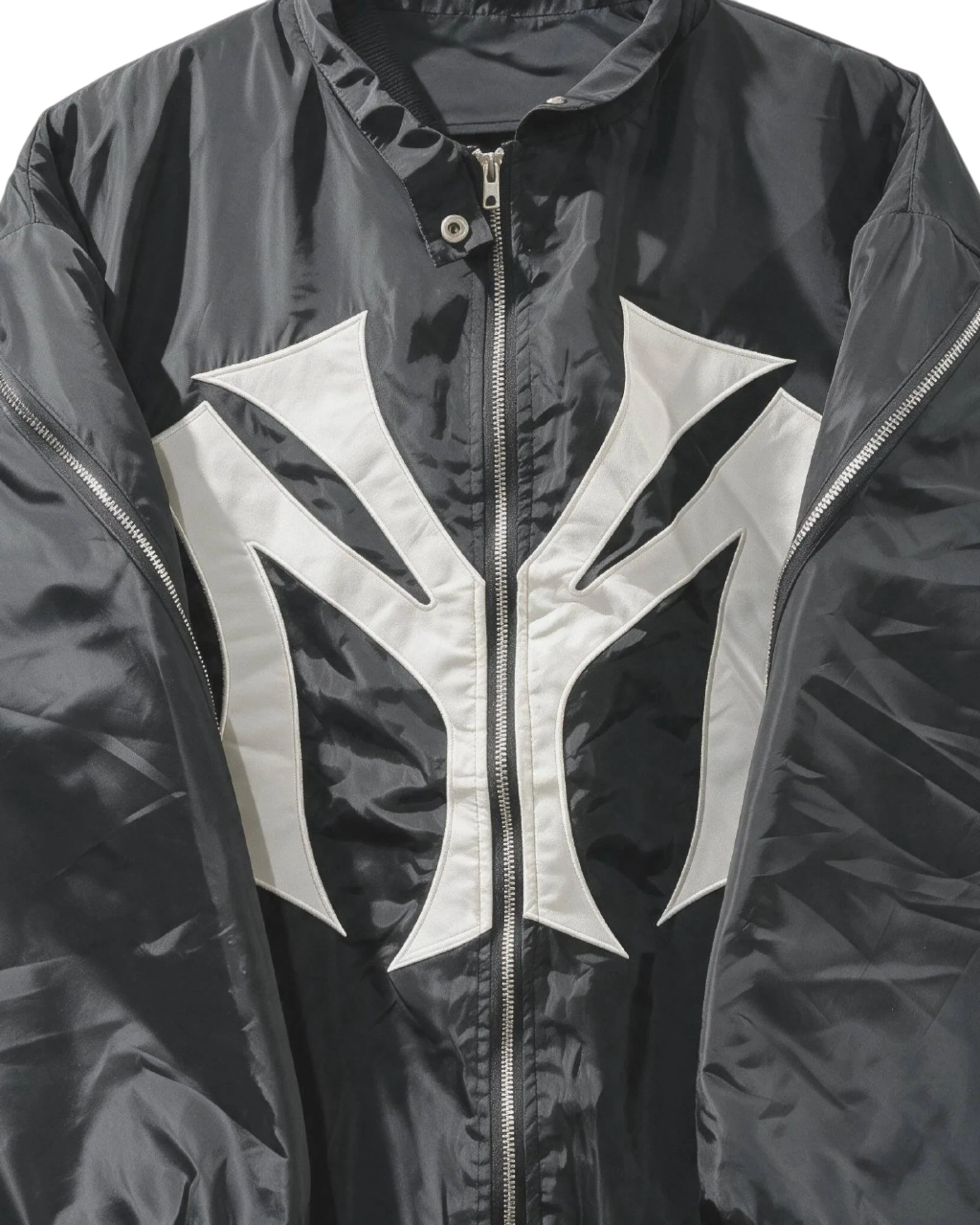 Mowalola Bomber